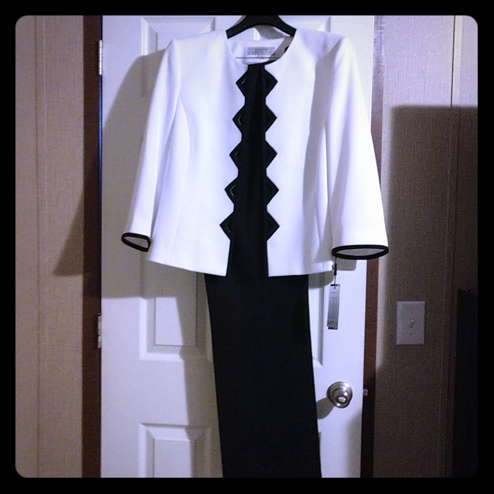 Pant suit